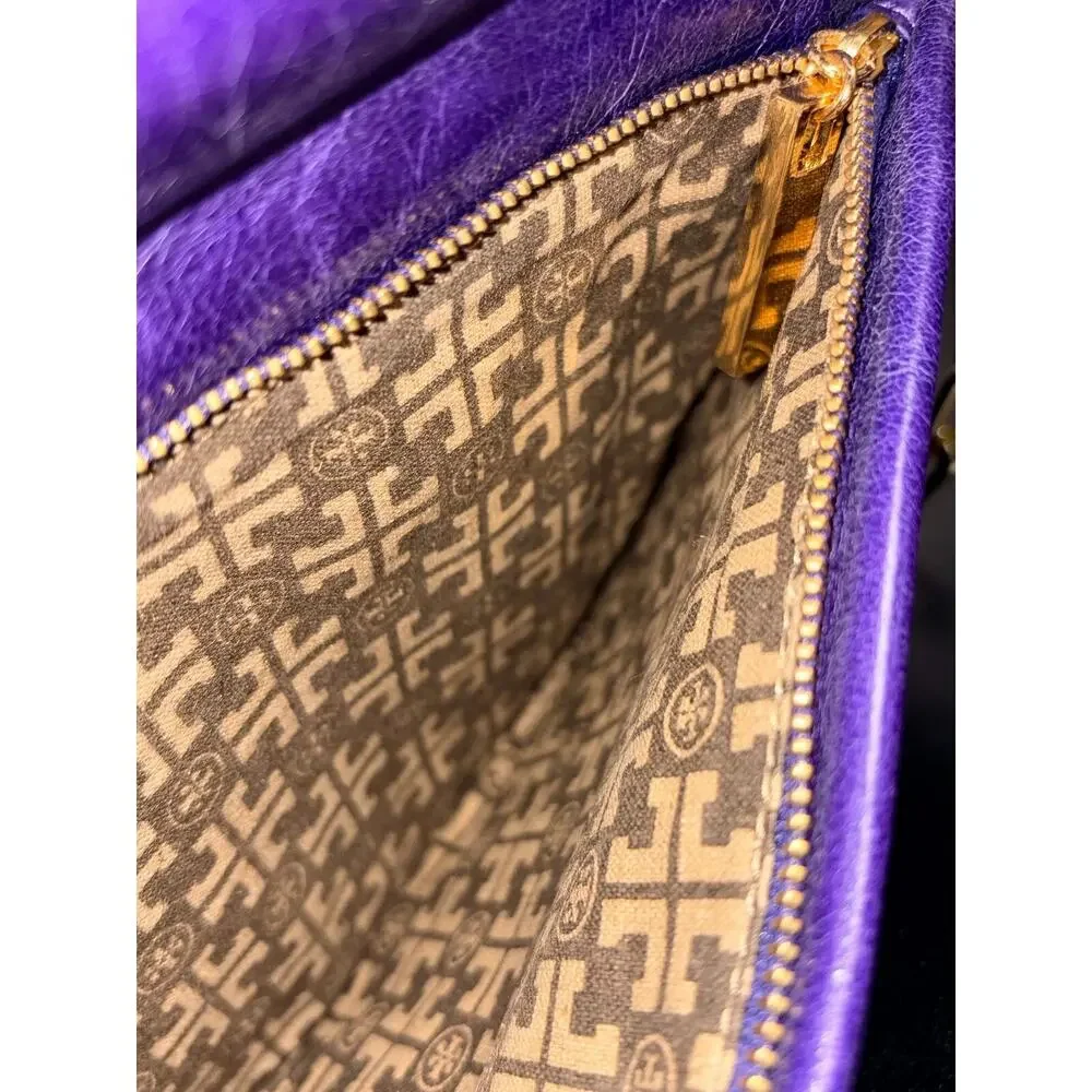 Tory Burch Bombe Reva Purple Leather Clutch Crossbody Bag Gold Chain Strap Logo